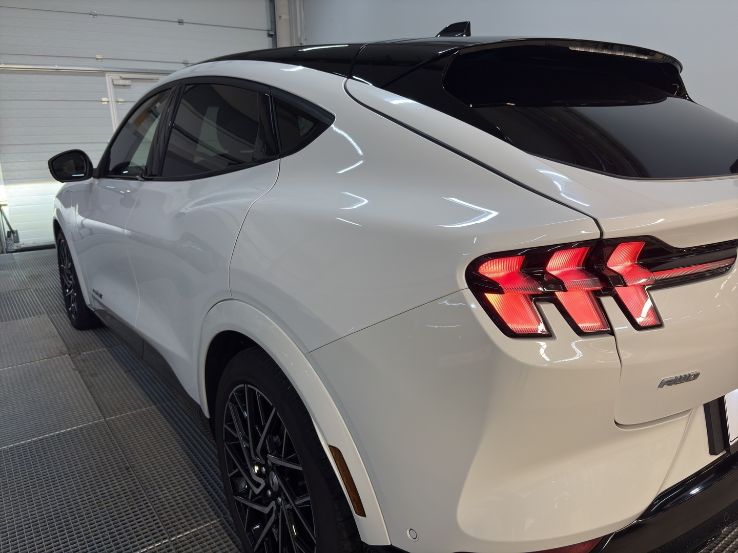 FORD Mustang Mach-E 2023