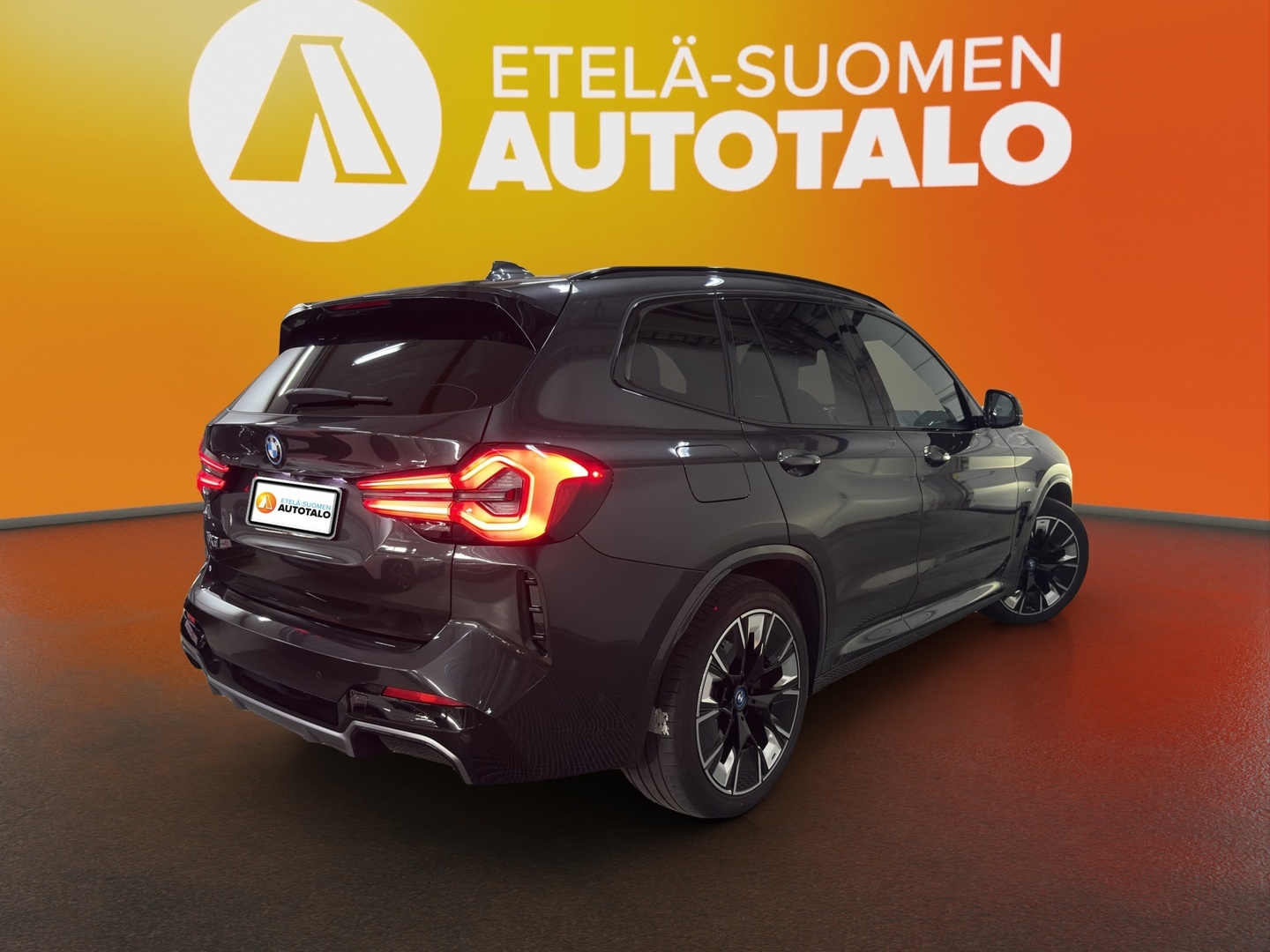 BMW iX3 2022