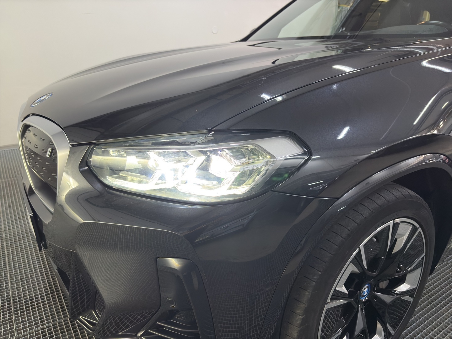 BMW iX3 2022