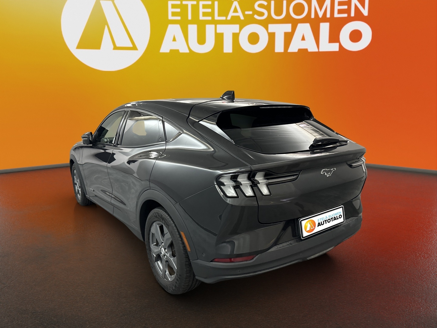 FORD Mustang Mach-E 2022