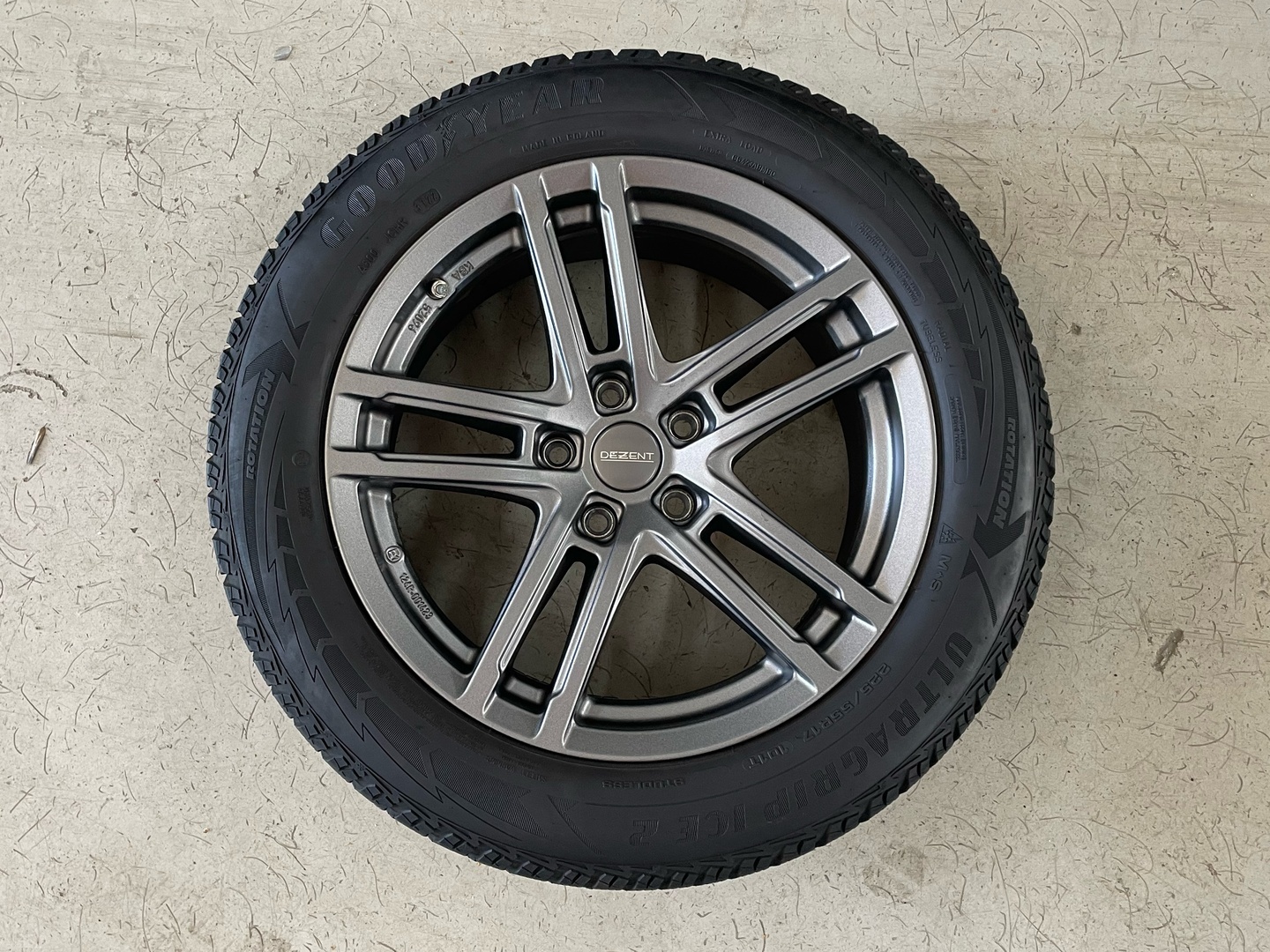 BMW i4 2023
