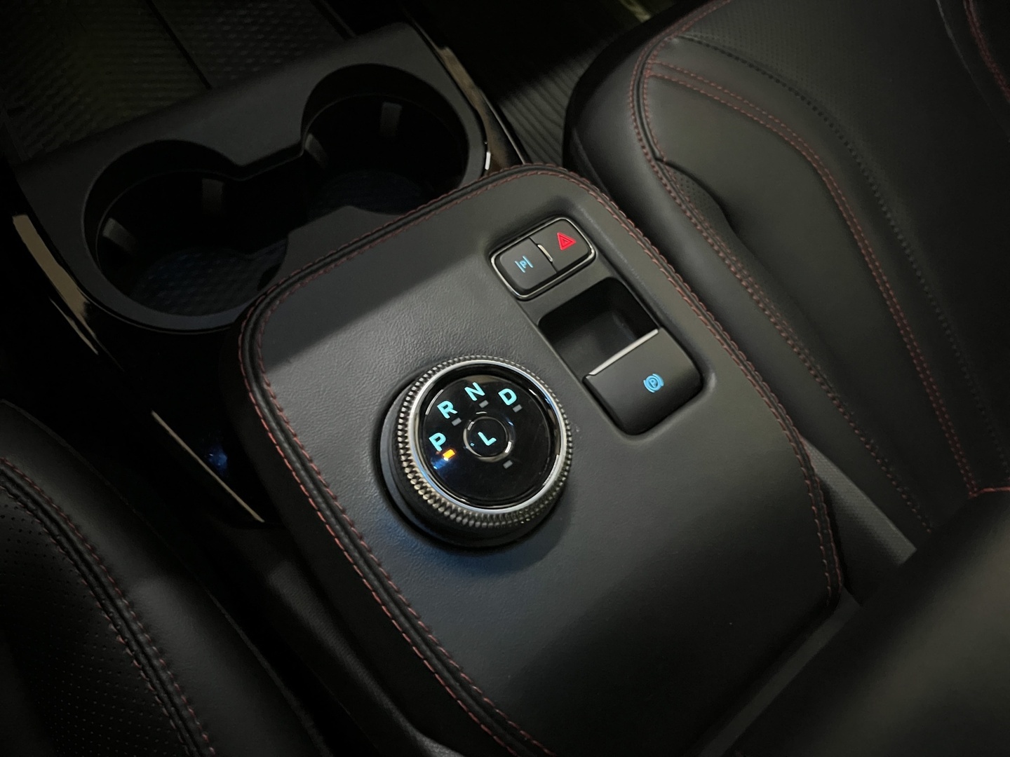 FORD Mustang Mach-E 2022