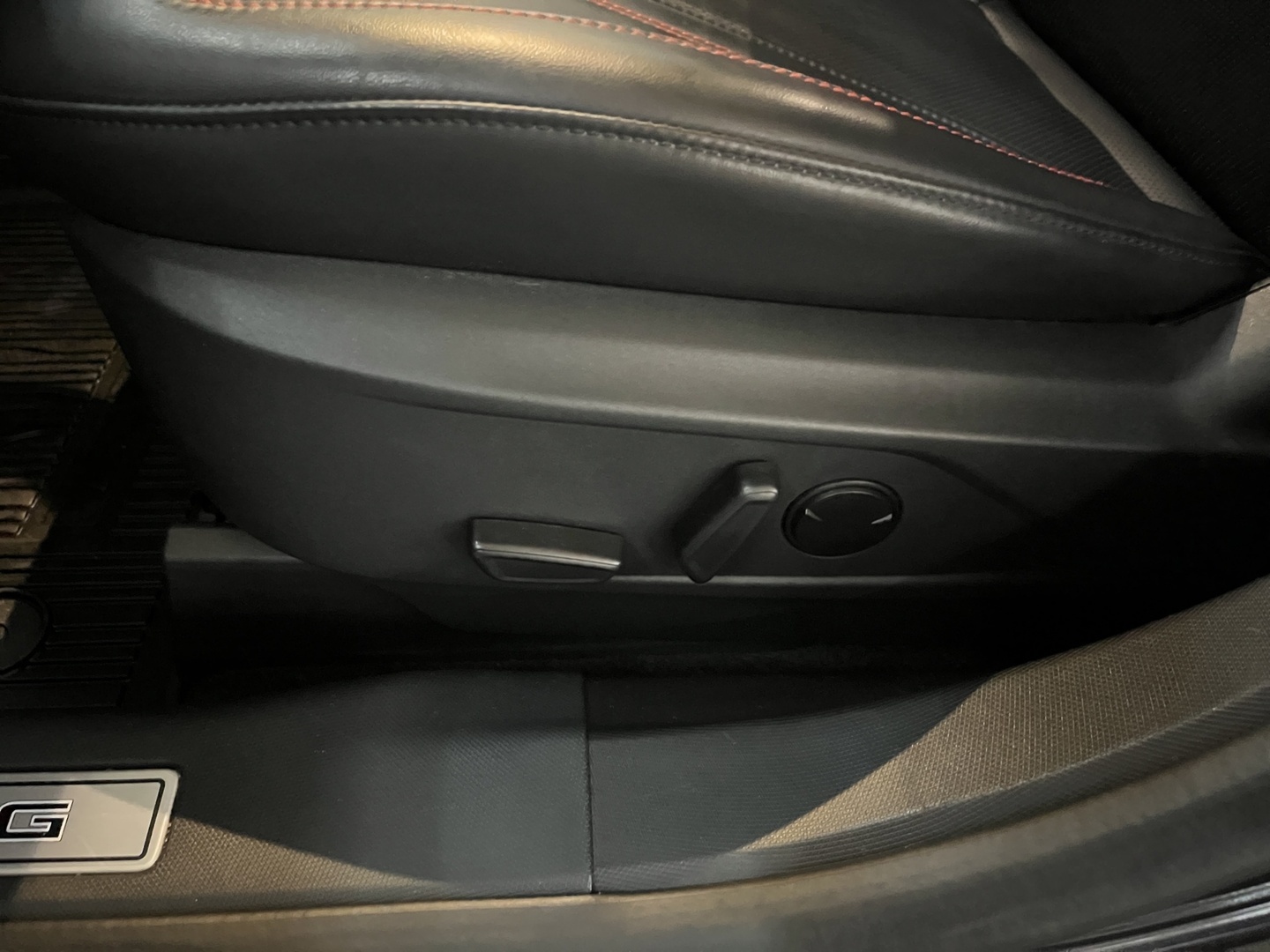 FORD Mustang Mach-E 2022