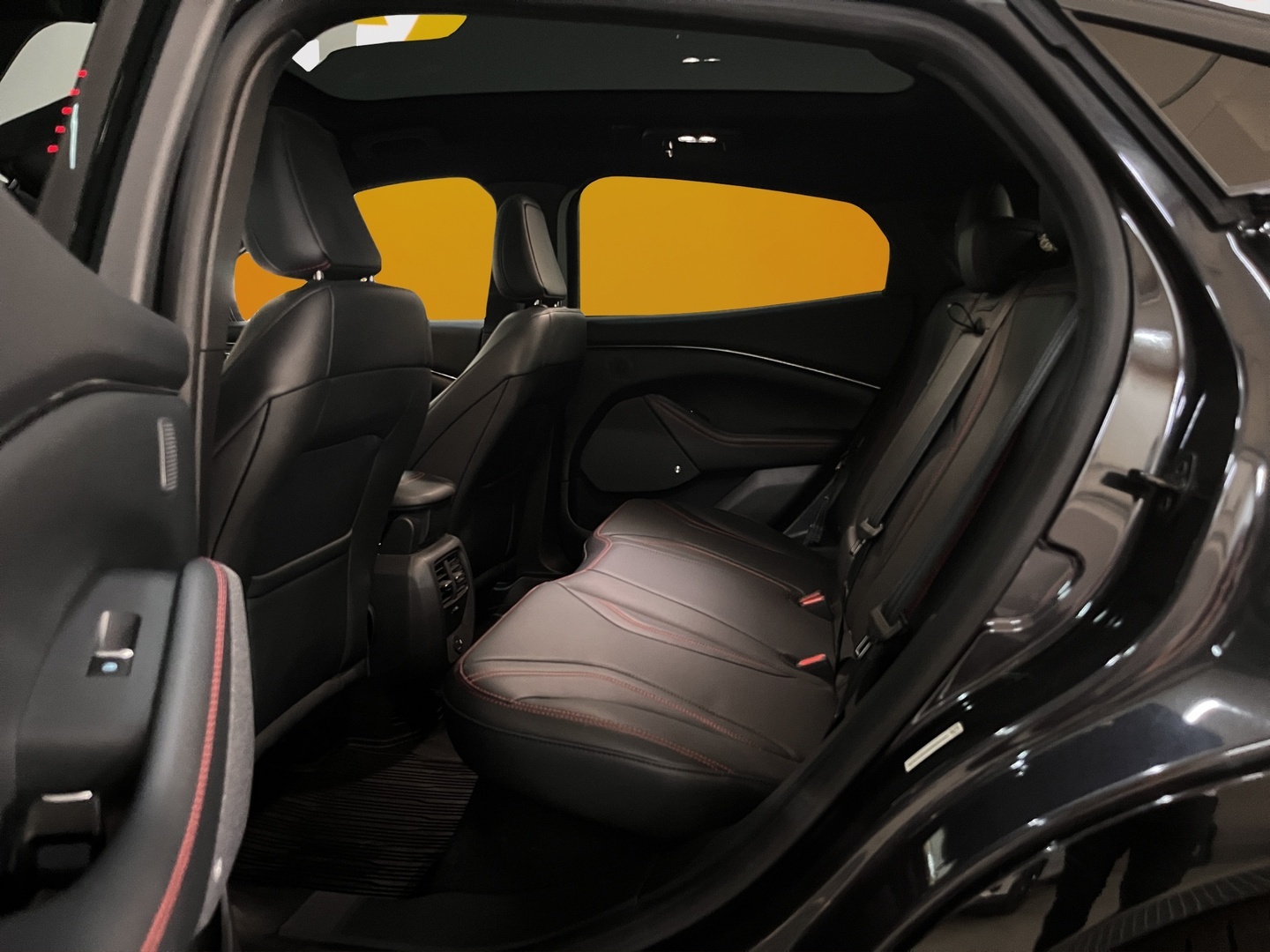 FORD Mustang Mach-E 2022