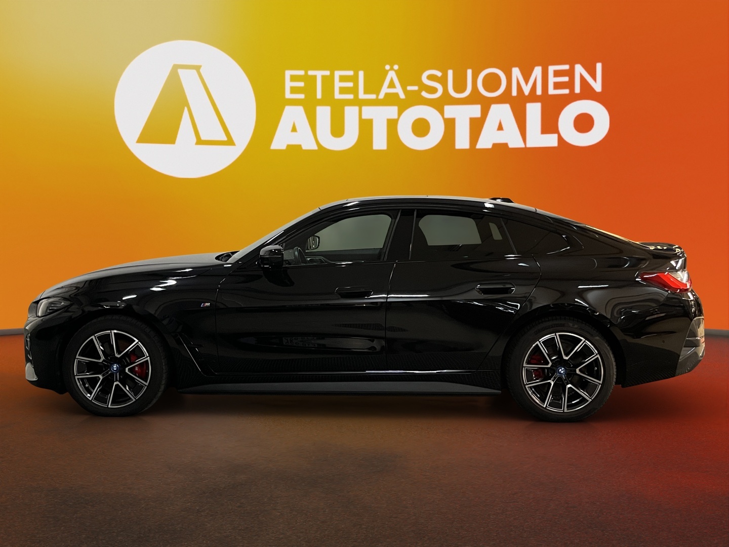 BMW i4 2023