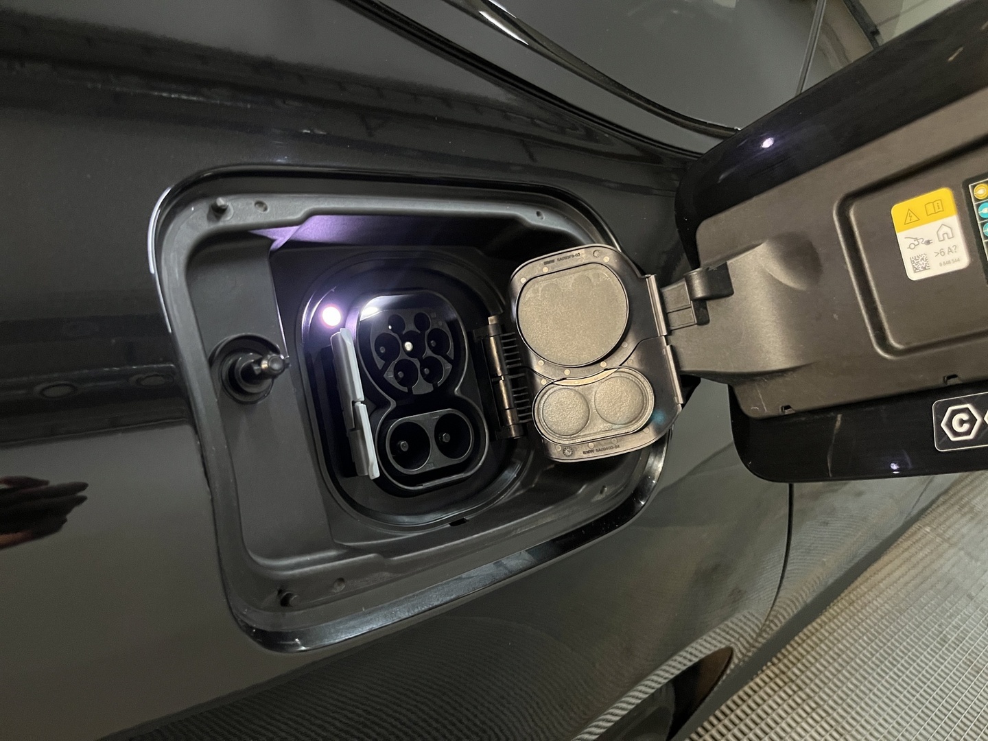 BMW i4 2023