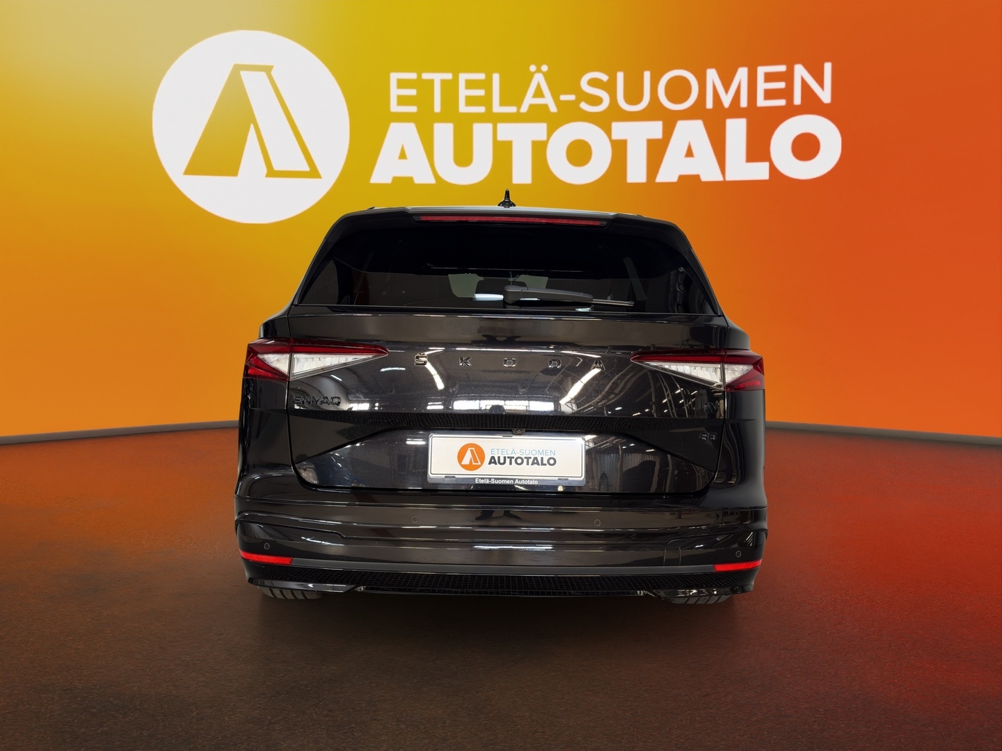 SKODA Enyaq 2023