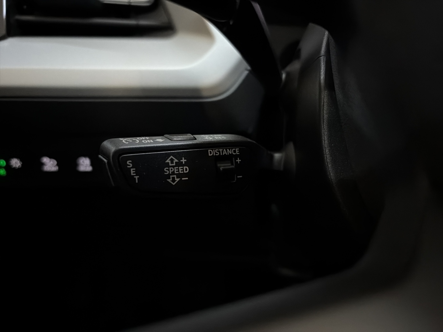 AUDI Q4 e-tron 2023