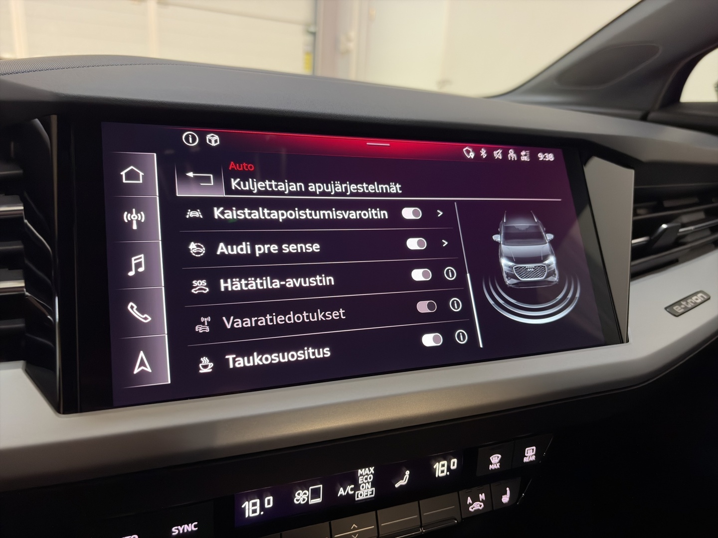 AUDI Q4 e-tron 2023