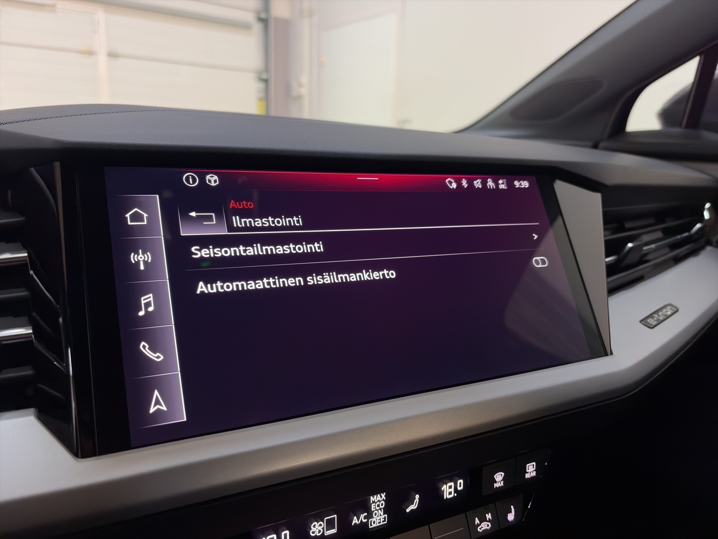 AUDI Q4 e-tron 2023