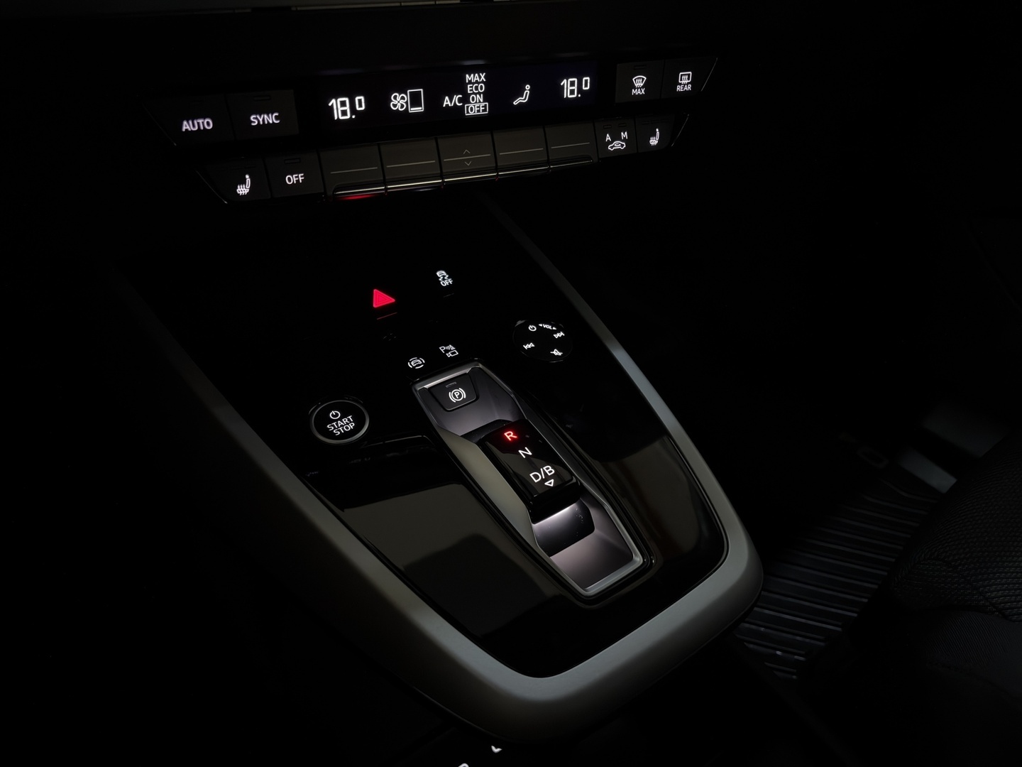 AUDI Q4 e-tron 2023