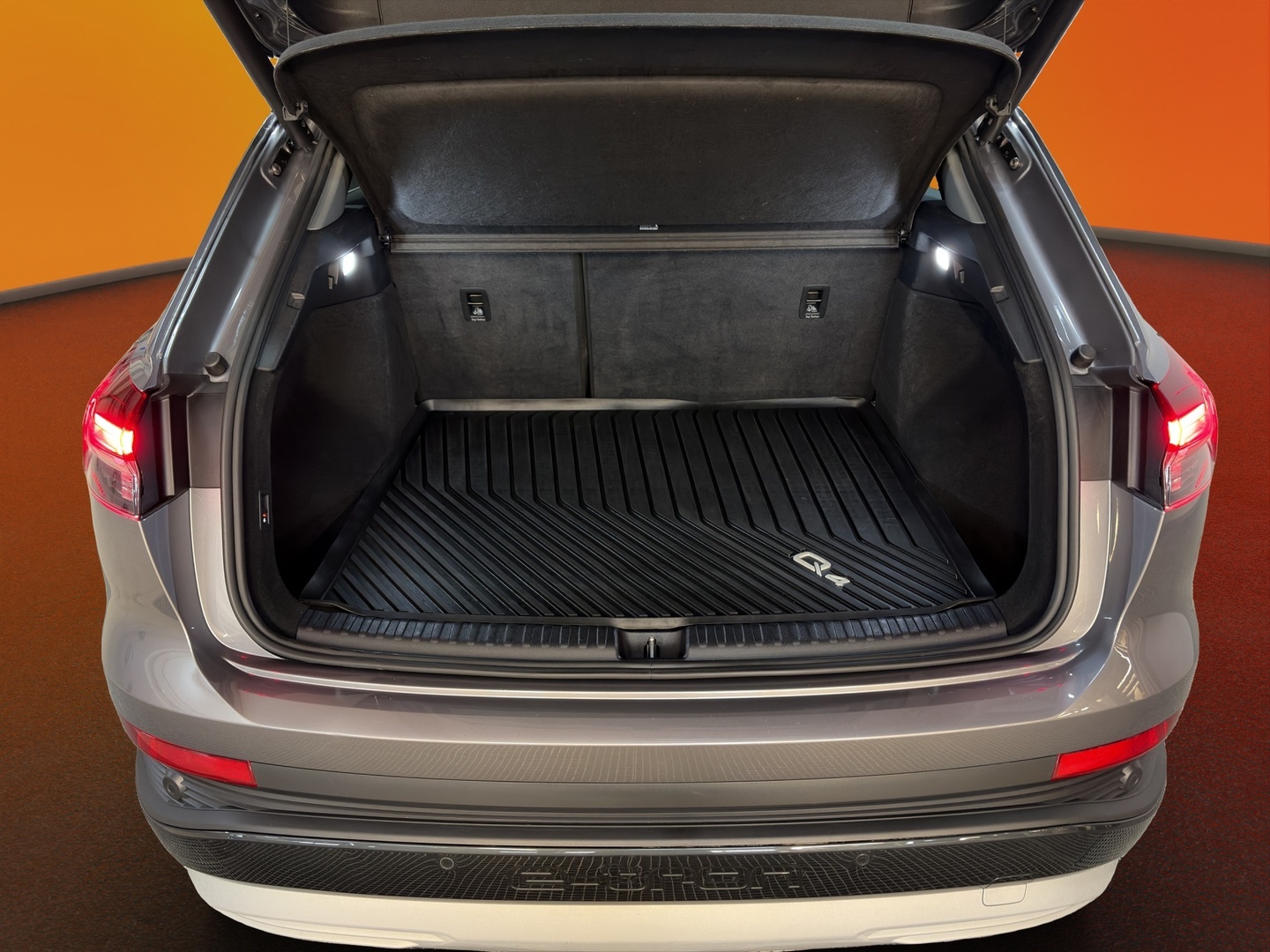 AUDI Q4 e-tron 2023