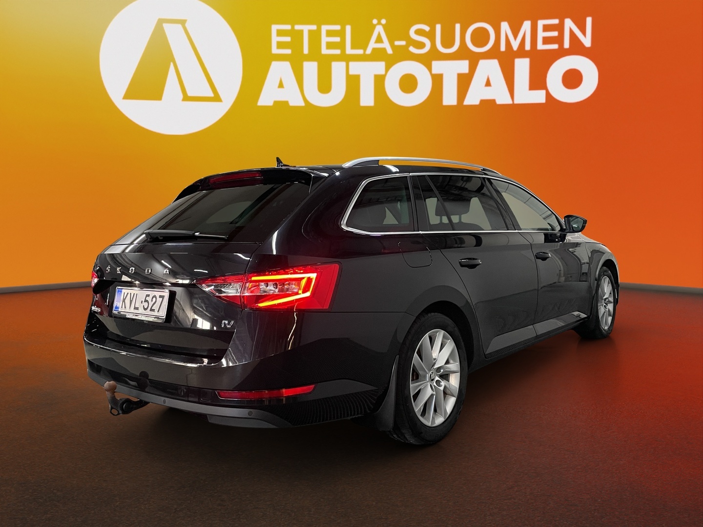 SKODA Superb 2023