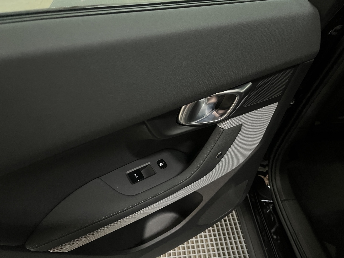 POLESTAR 2 2024