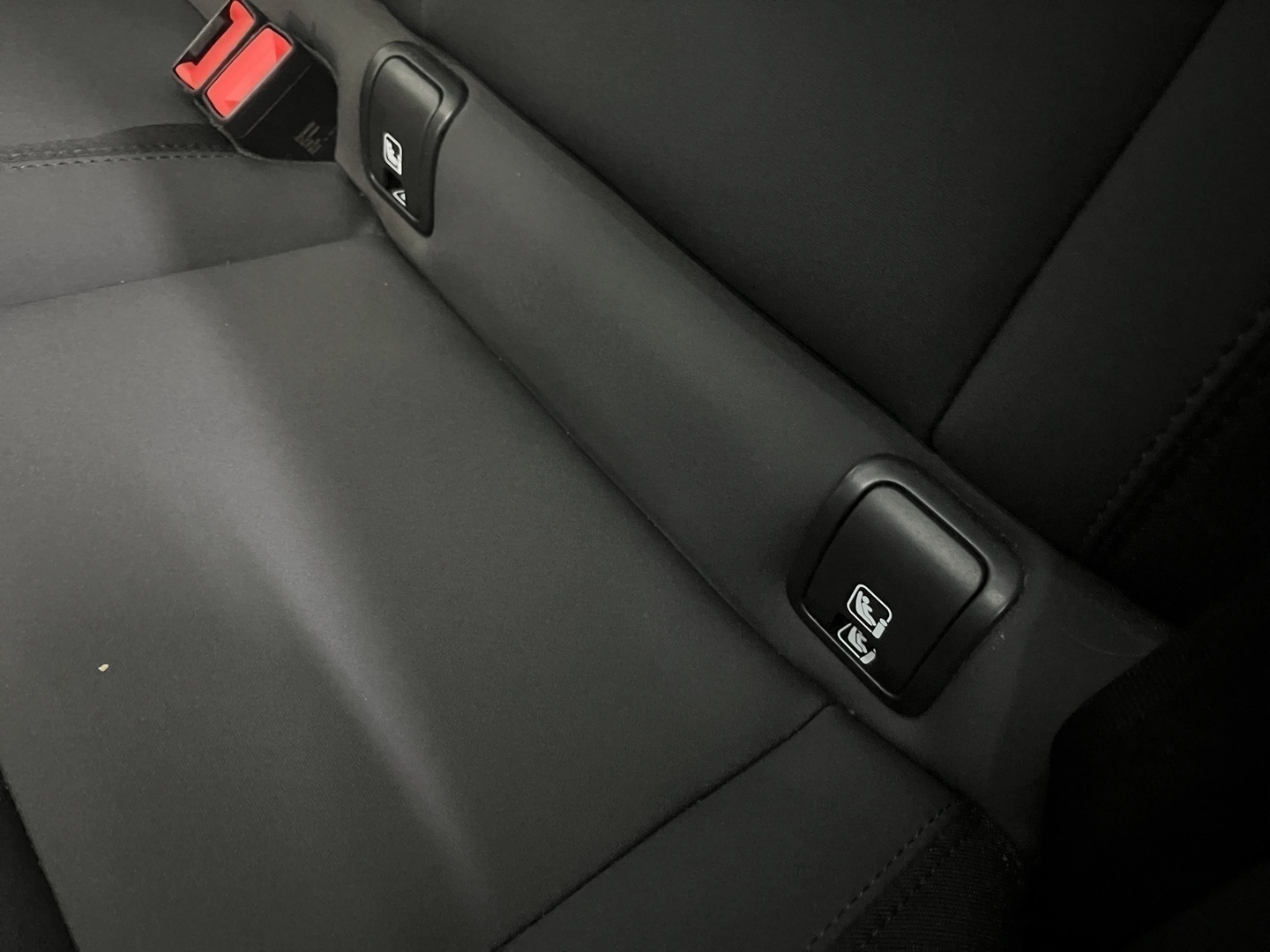 POLESTAR 2 2024