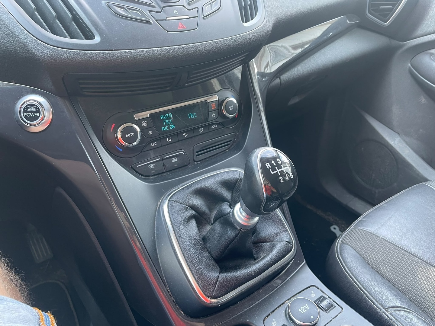 FORD Kuga 2014