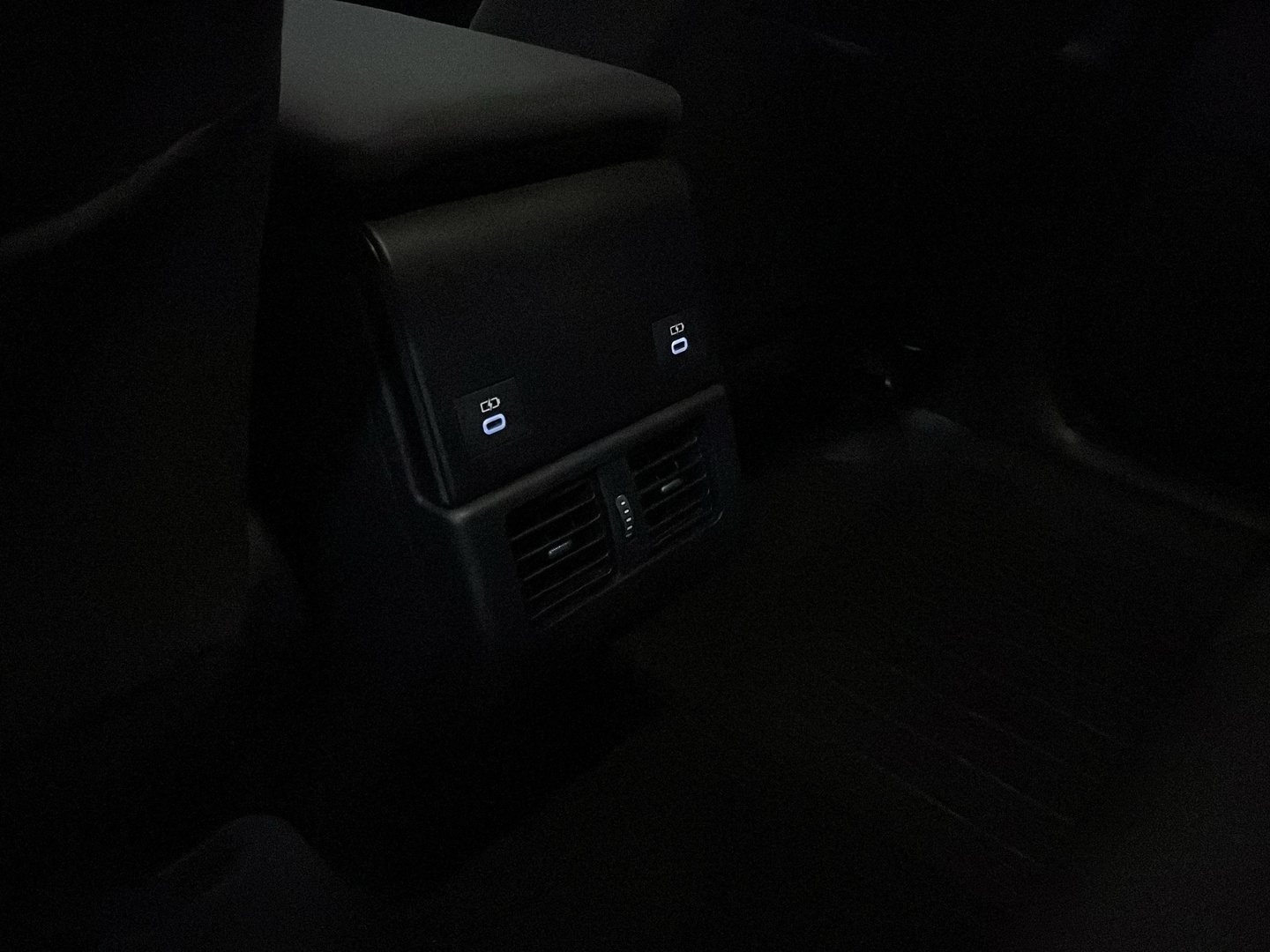 SUBARU Solterra 2023