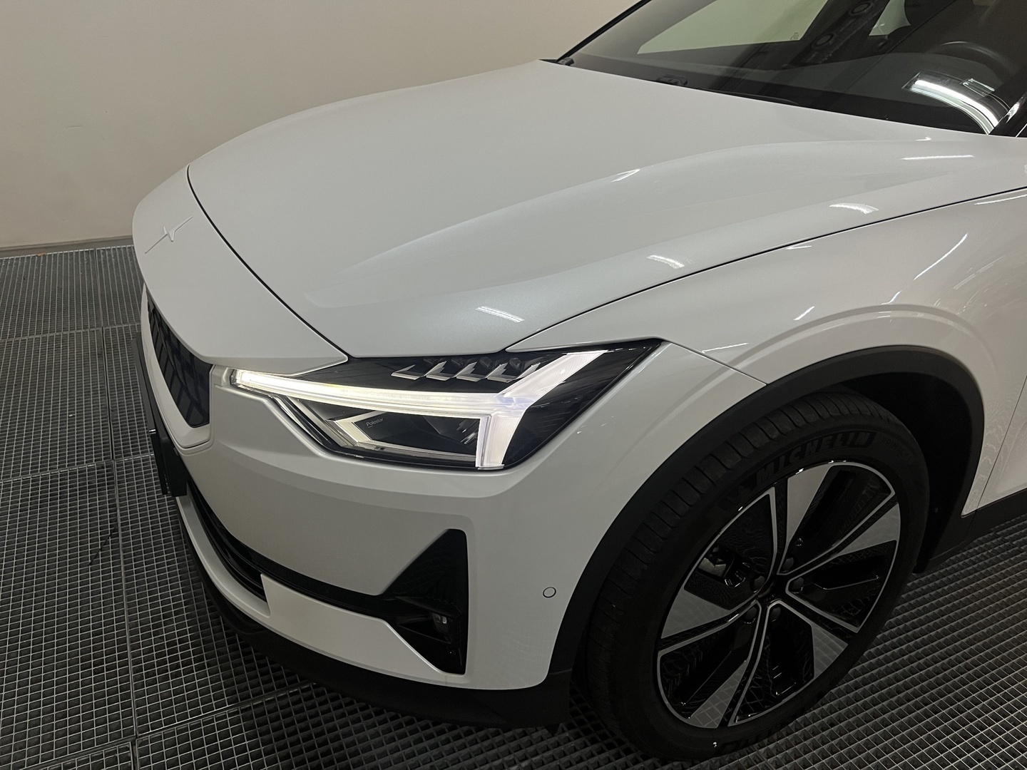 POLESTAR 2 2023