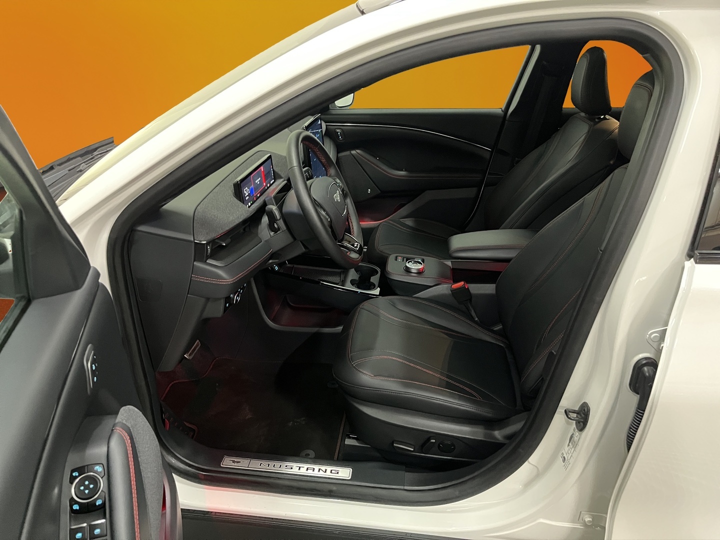 FORD Mustang Mach-E 2022