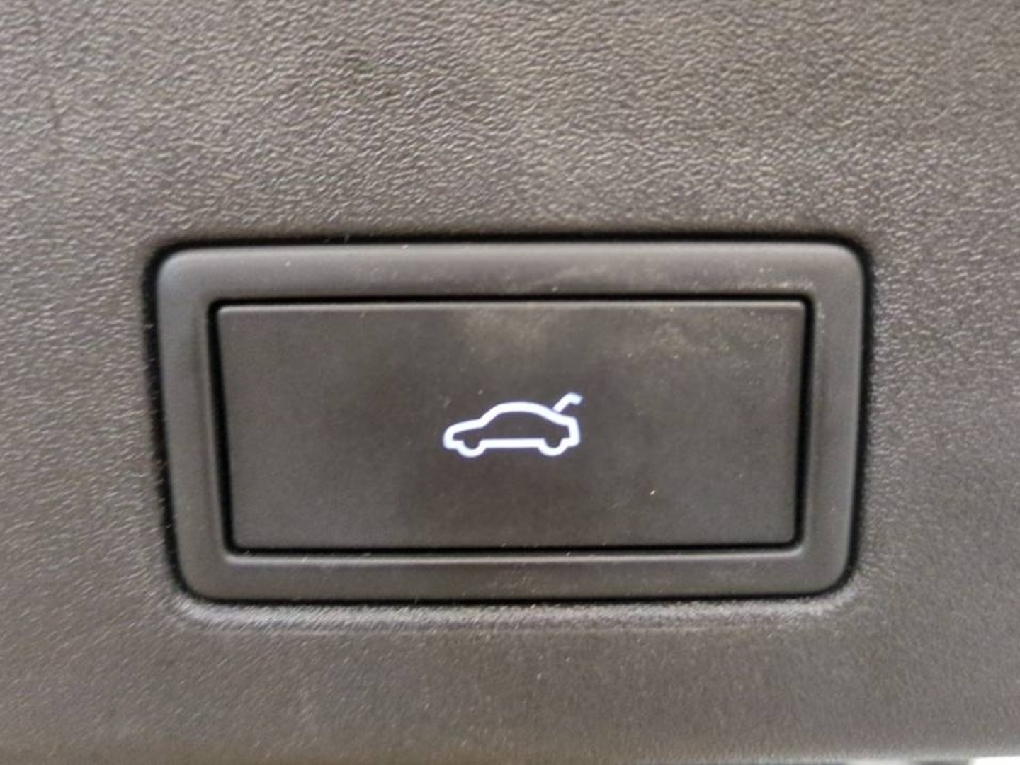 VOLKSWAGEN ID.4 2025