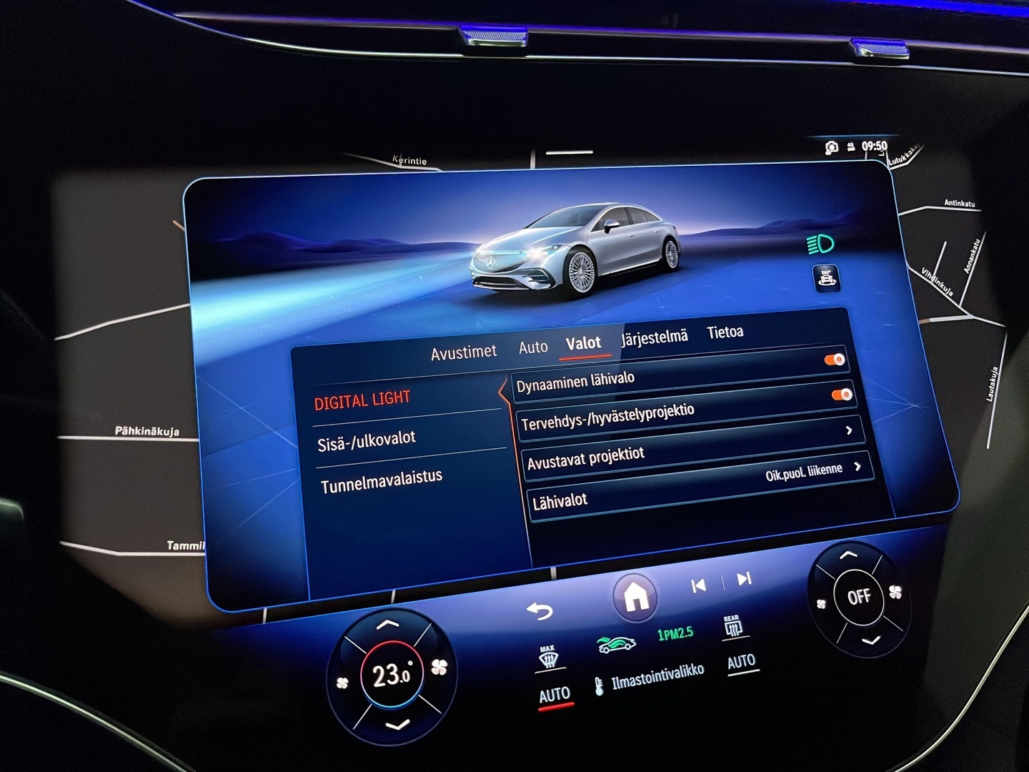 MERCEDES-BENZ EQS 2023