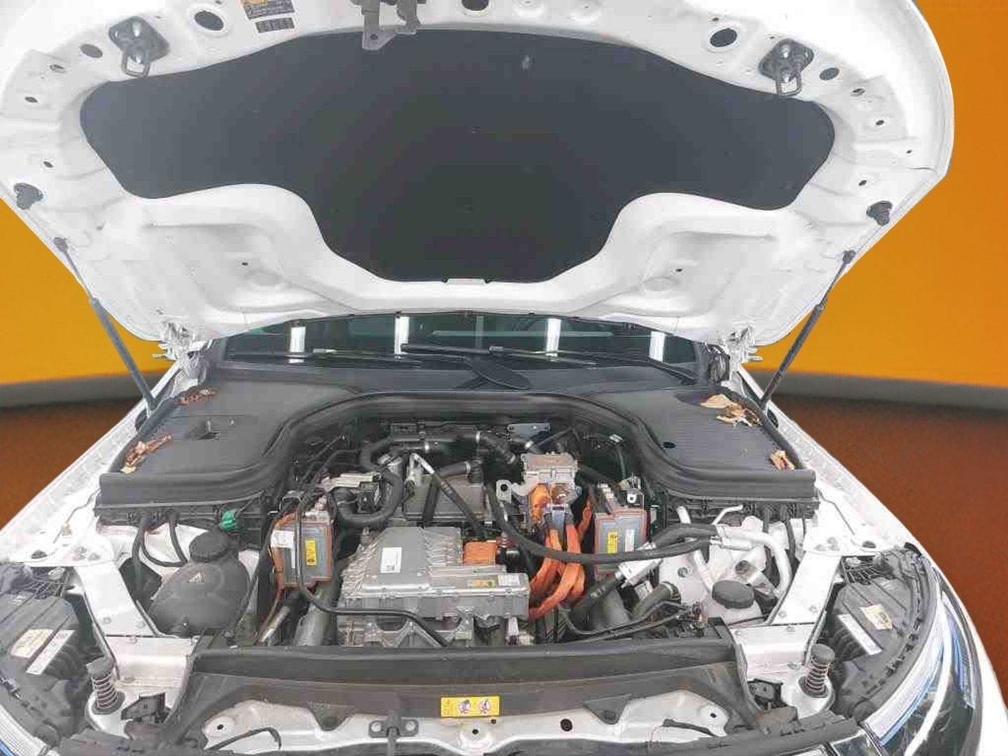 MERCEDES-BENZ EQC 2023