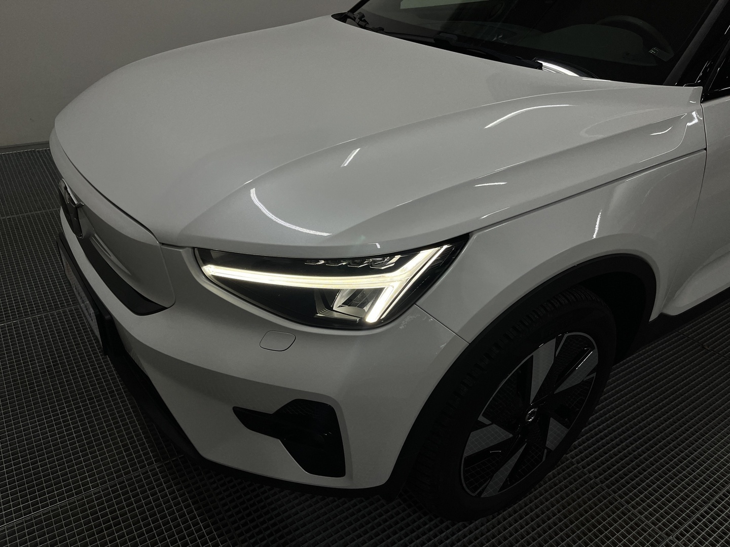 VOLVO XC40 2024