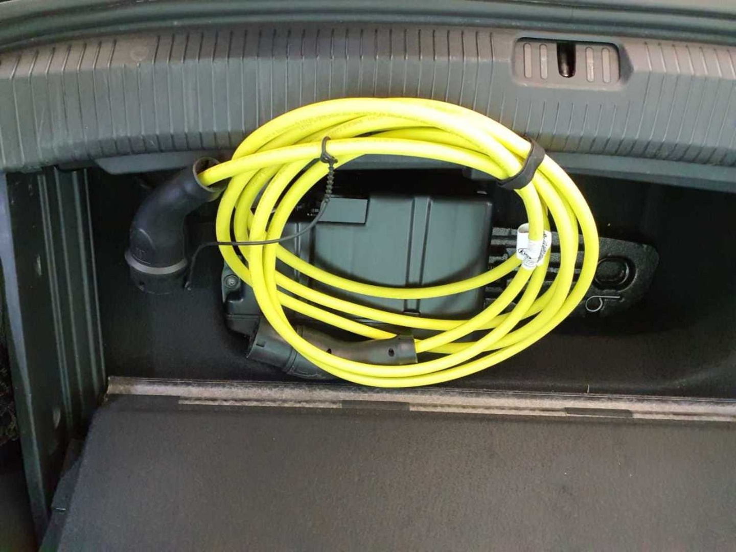 VOLKSWAGEN ID.7 2024