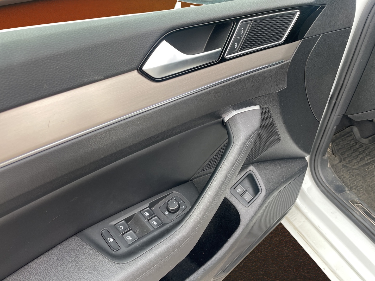 VOLKSWAGEN Passat 2018