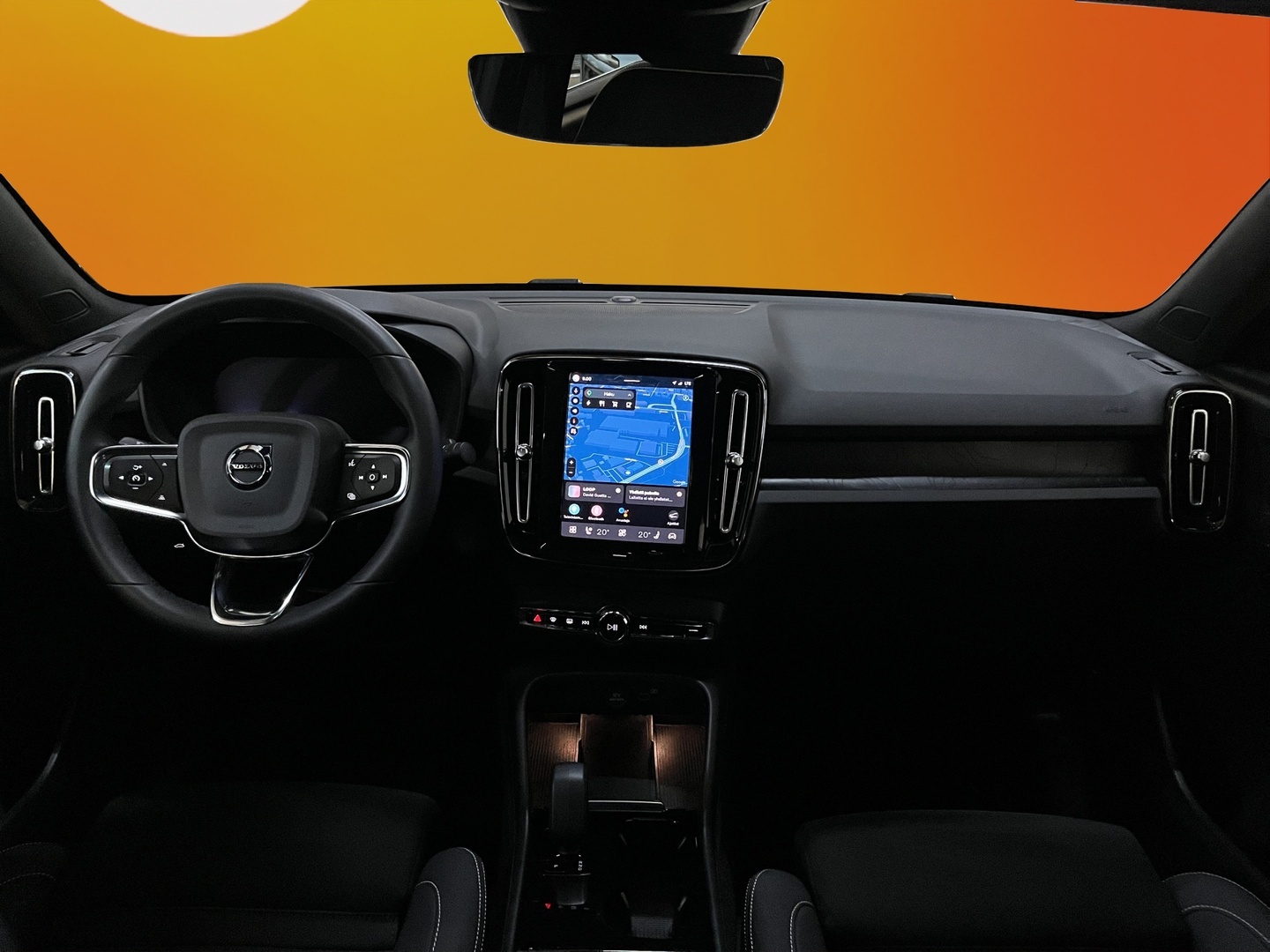 VOLVO C40 2023