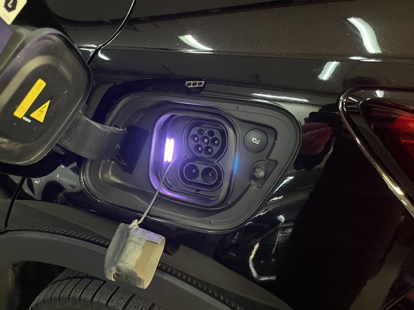 VOLVO C40 2023