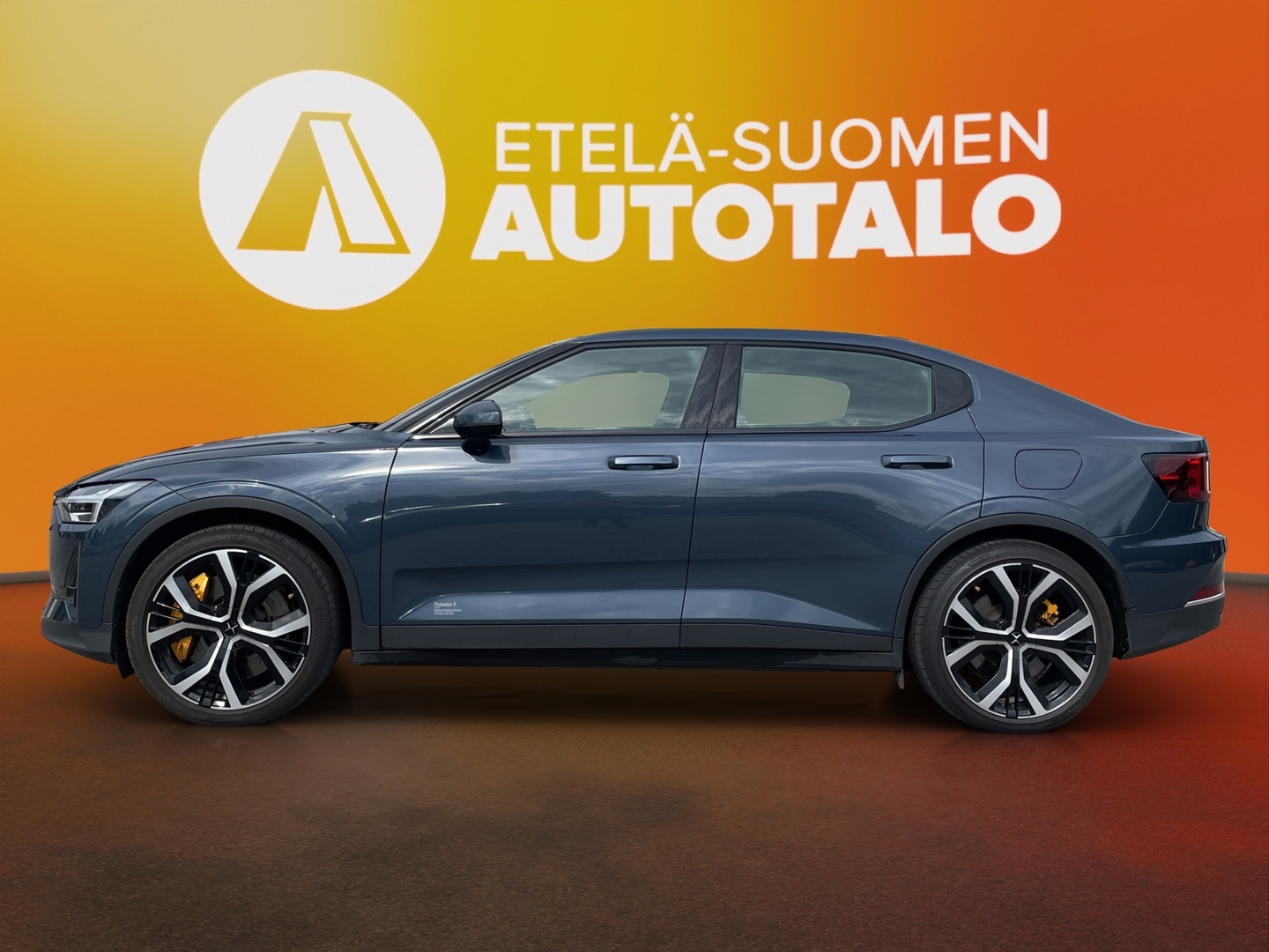 POLESTAR 2 2023