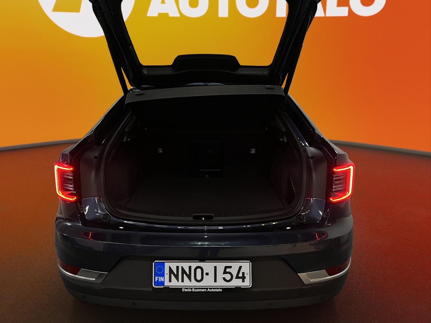 POLESTAR 2 32
