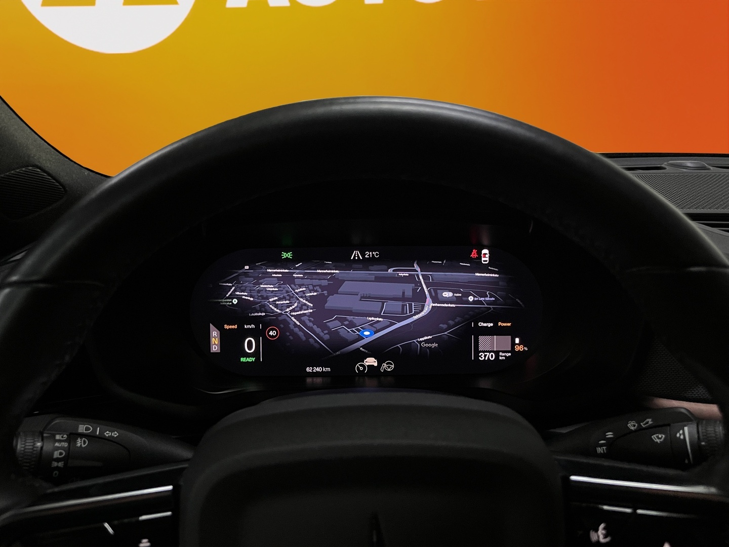 POLESTAR 2 33