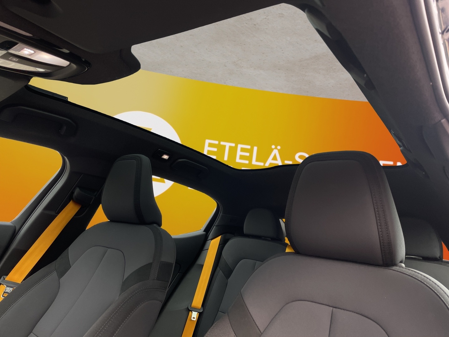 POLESTAR 2 2023