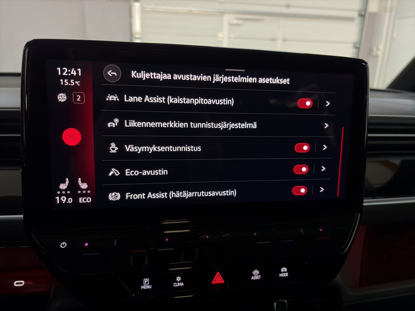 VOLKSWAGEN ID. Buzz 2023