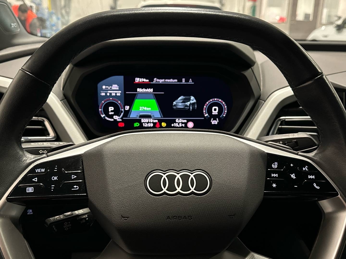 AUDI Q4 e-tron 2023