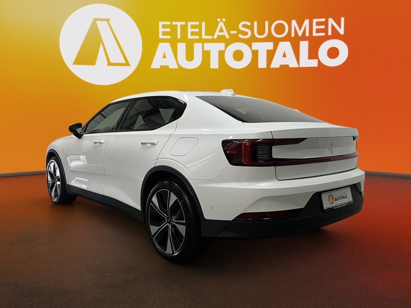 POLESTAR 2 2024