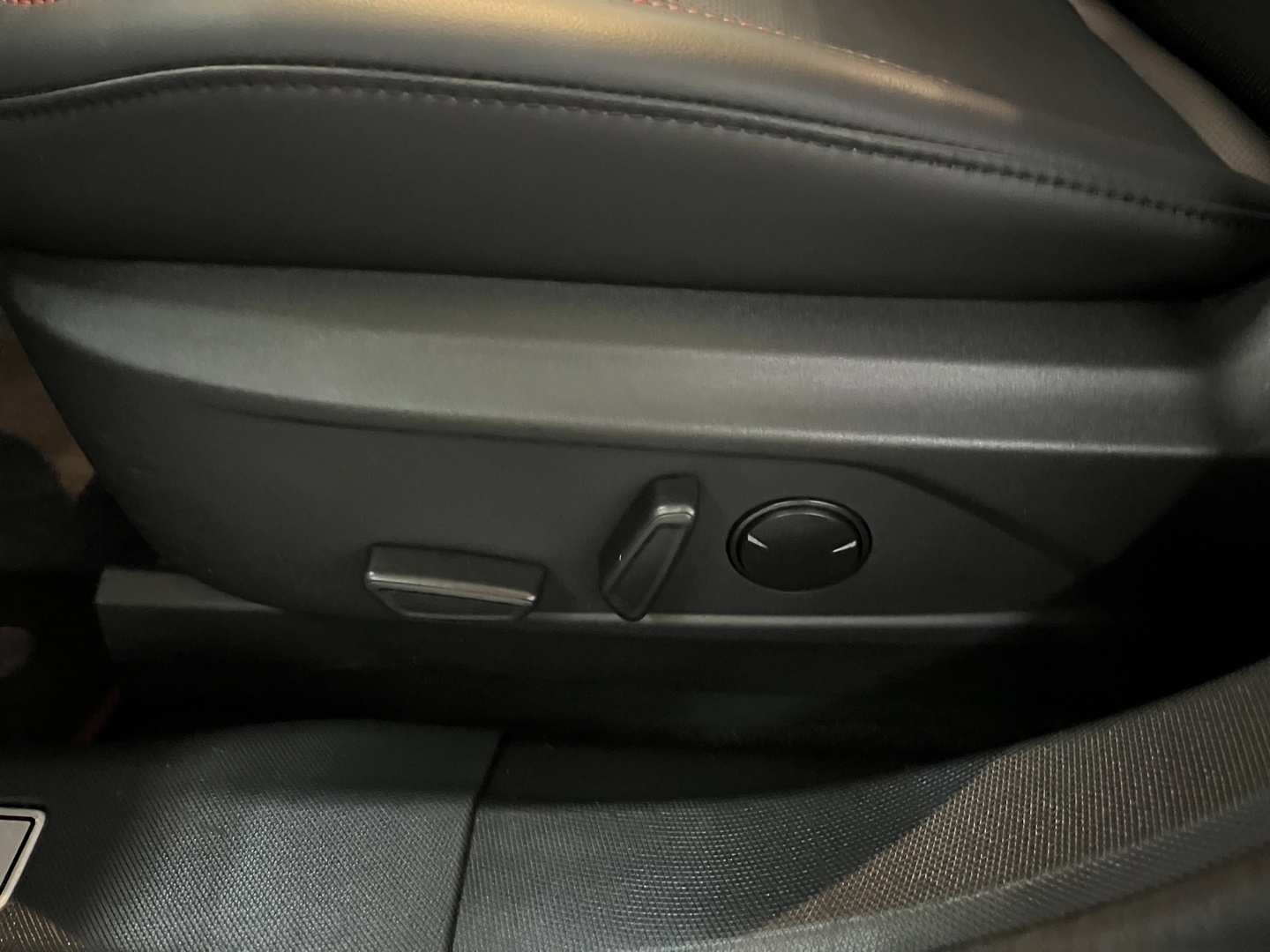 FORD Mustang Mach-E 2023