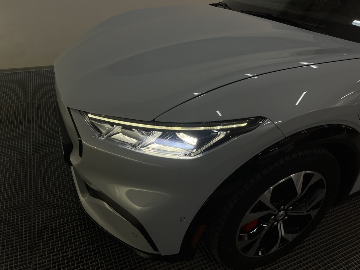 FORD Mustang Mach-E 2023