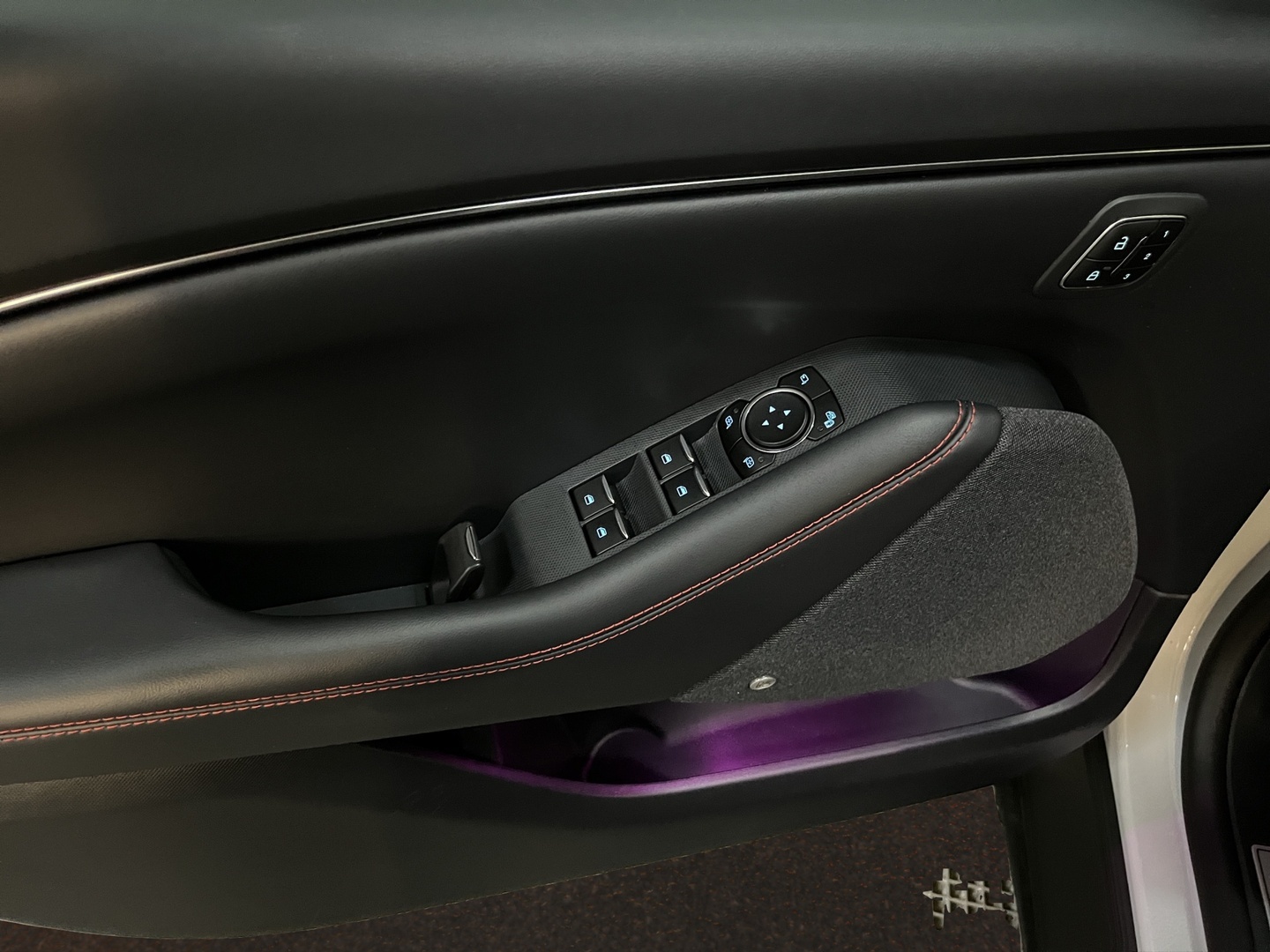 FORD Mustang Mach-E 2023