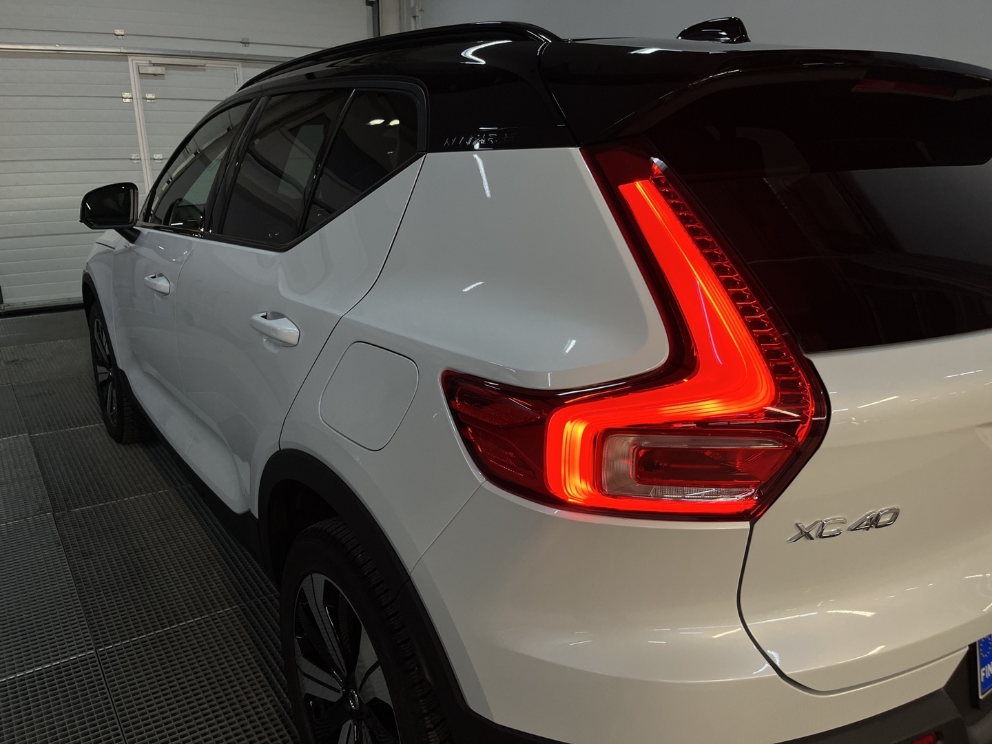 VOLVO XC40 2024