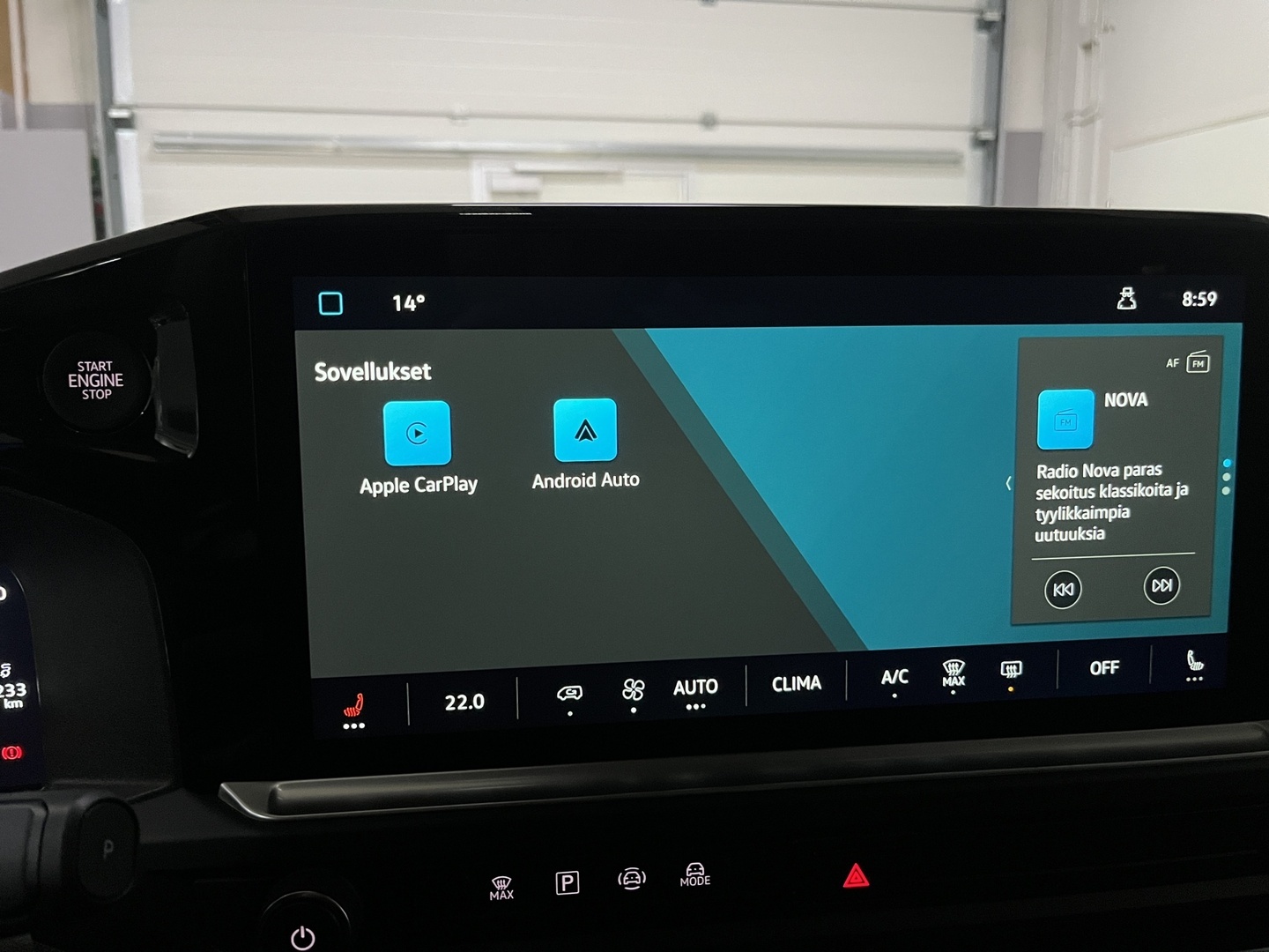 VOLKSWAGEN Caravelle 2026