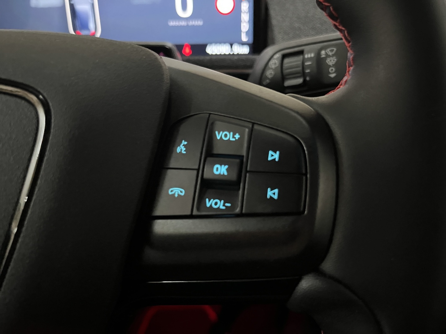 FORD Mustang Mach-E 2023