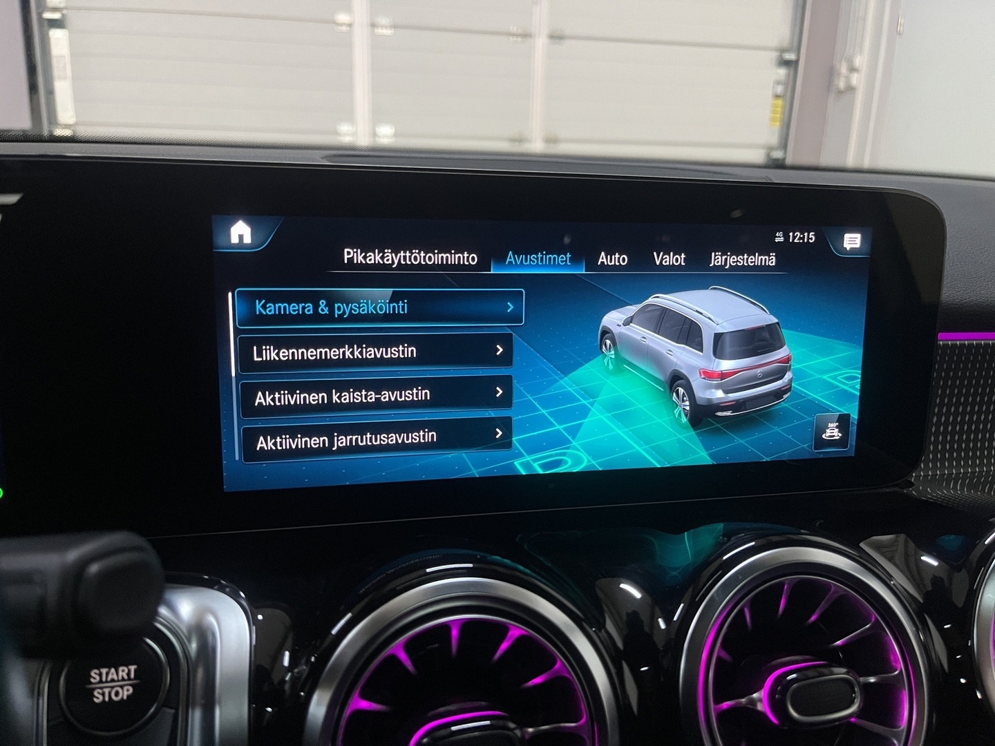 MERCEDES-BENZ EQB 2023