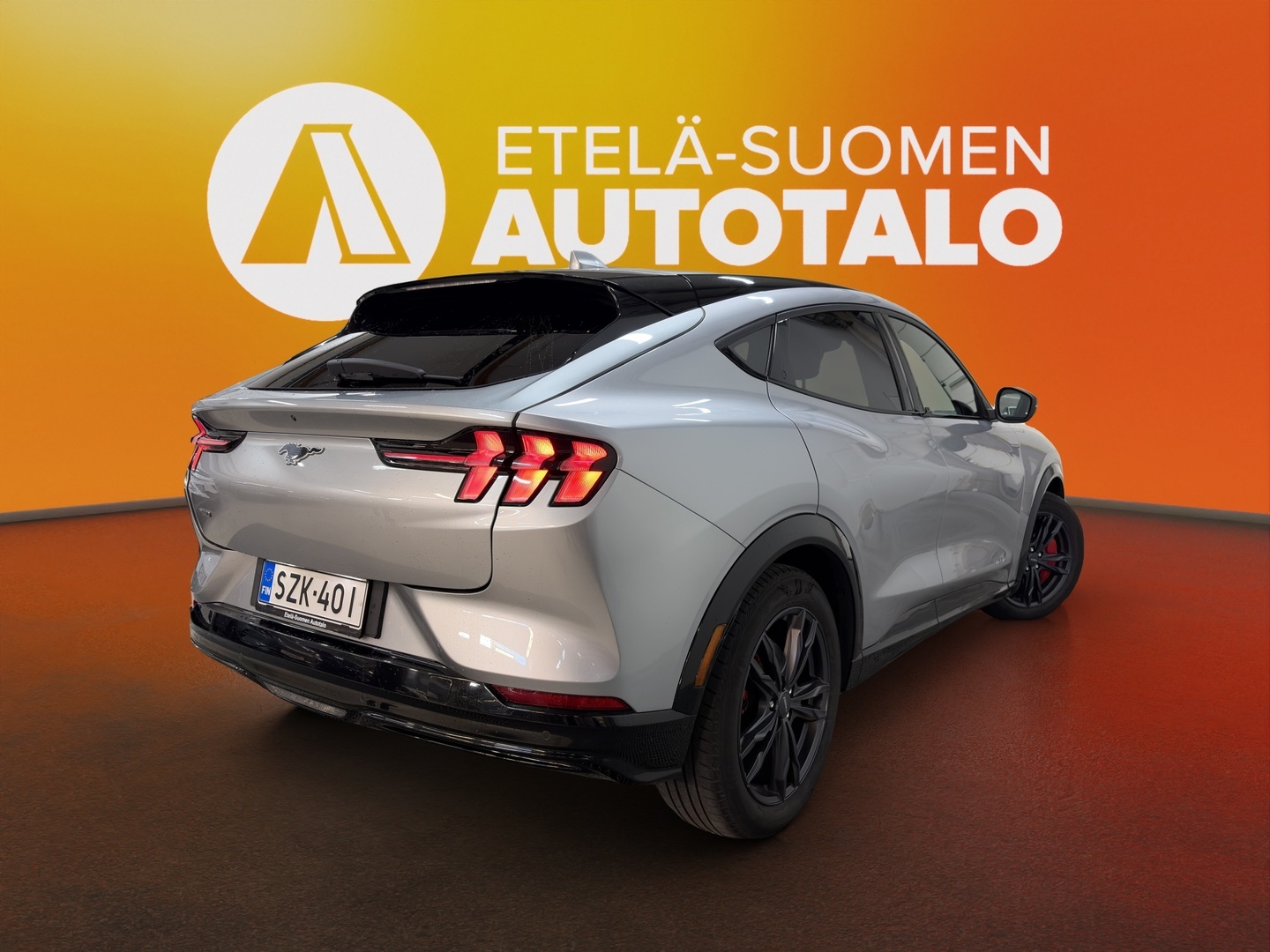 FORD Mustang Mach-E 2022