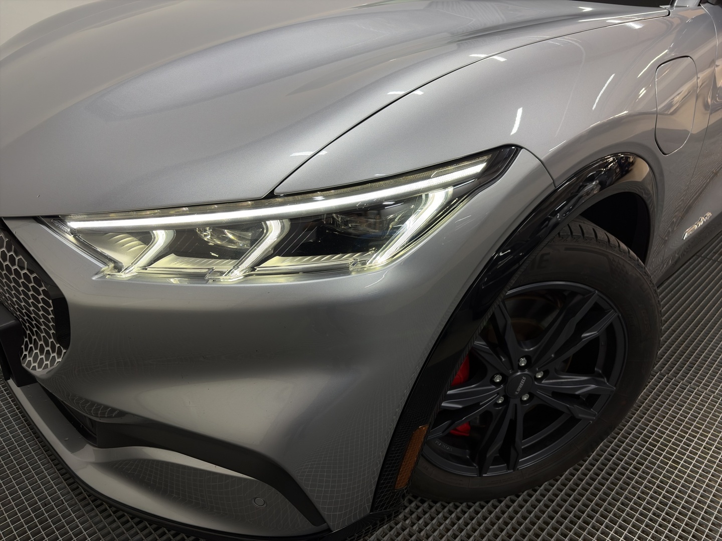 FORD Mustang Mach-E 2022