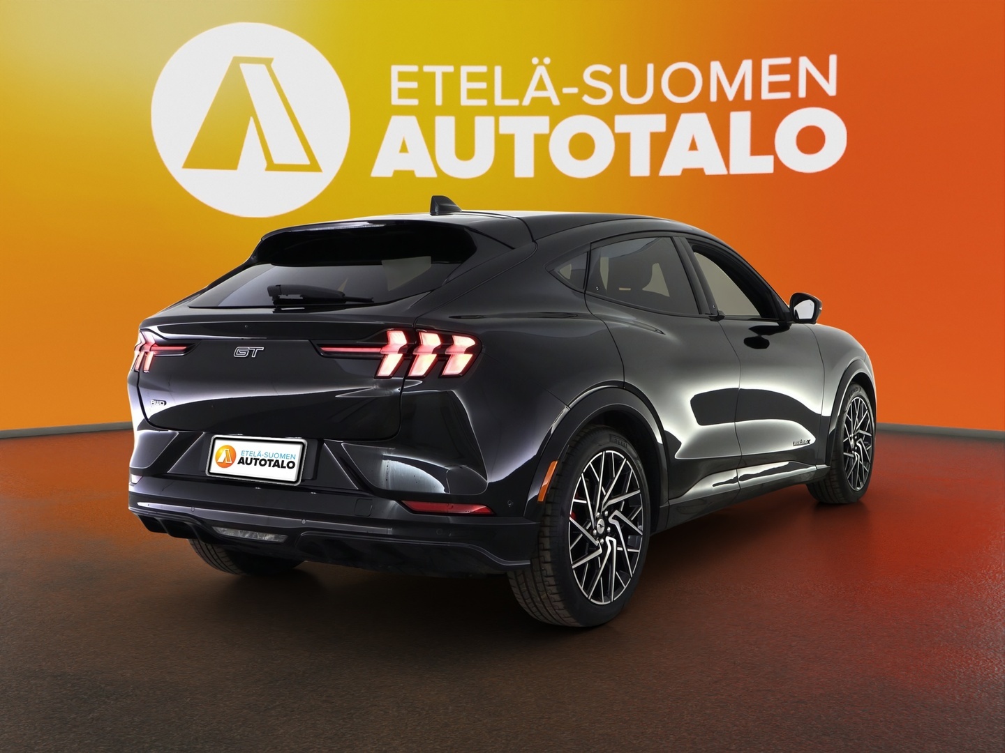 FORD Mustang Mach-E 2022