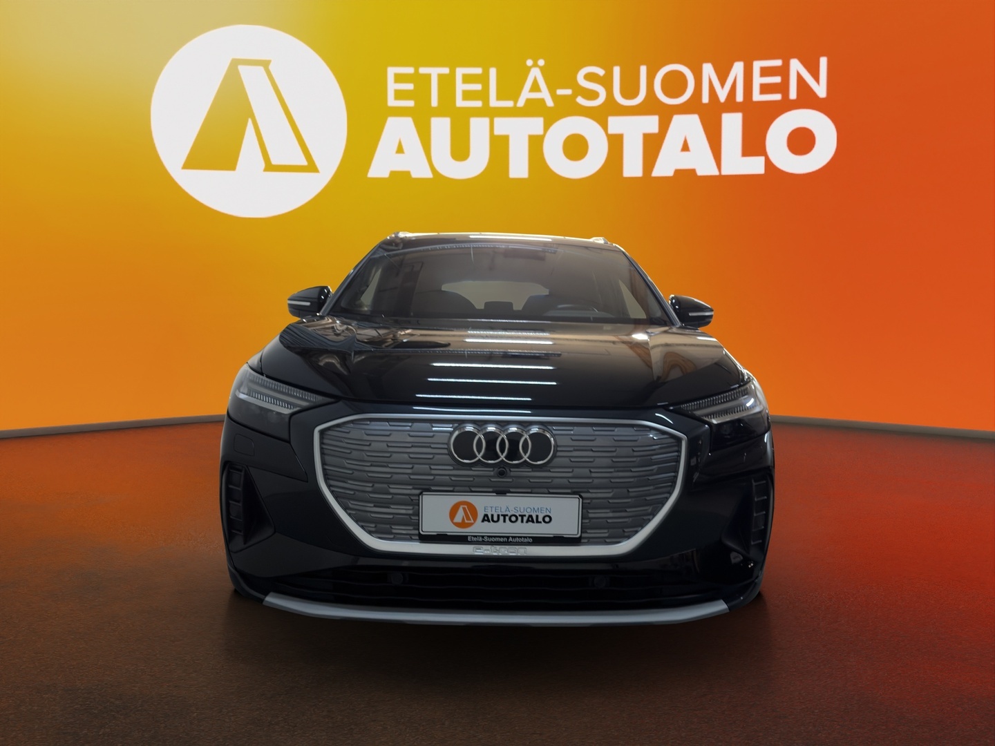 AUDI Q4 e-tron 2023