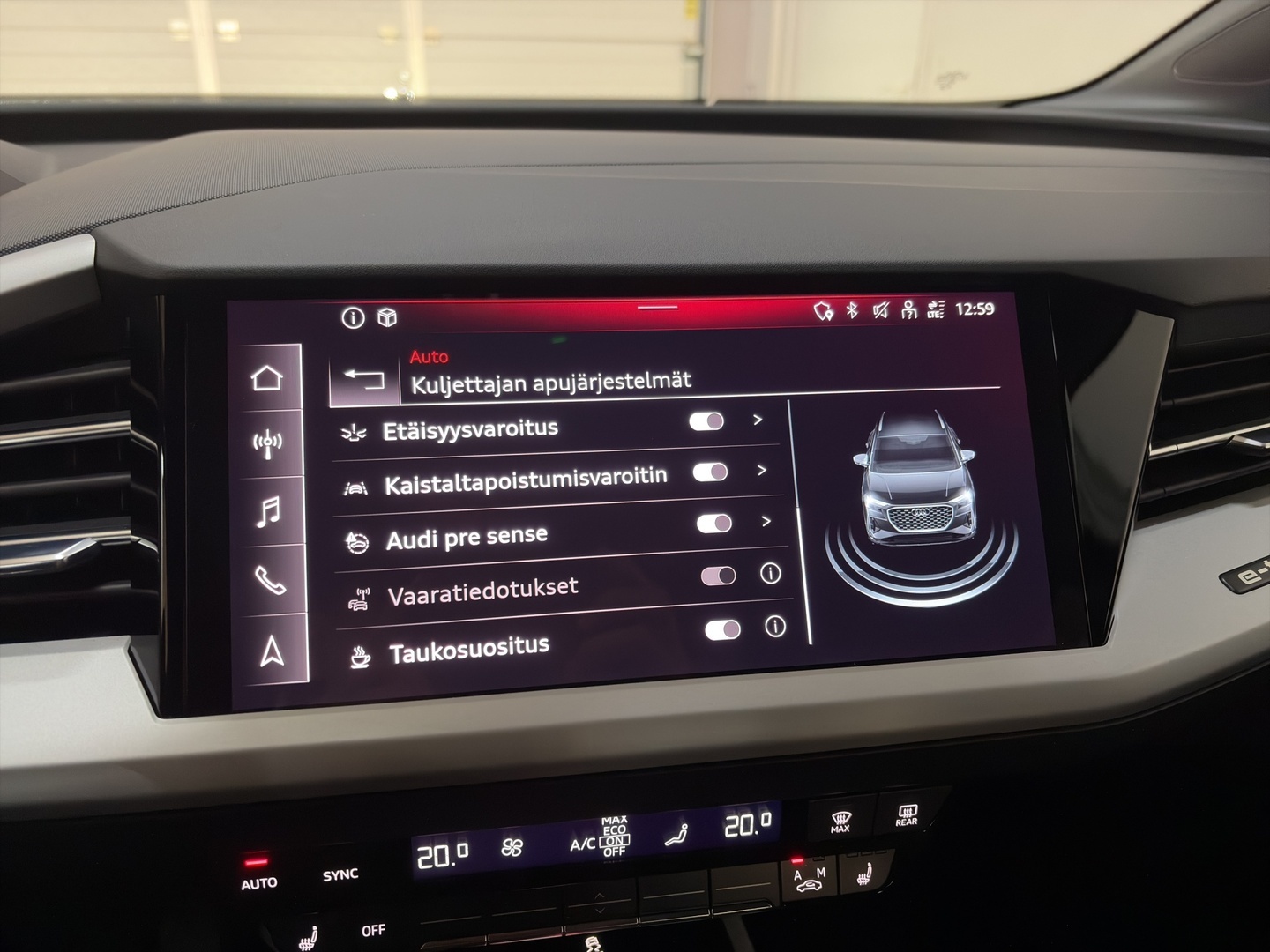 AUDI Q4 e-tron 2023